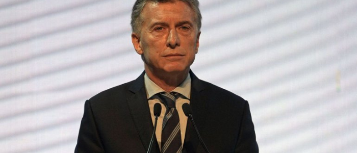 Por la crisis generada por Cambiemos, los inversores desconfían de Macri y dolarizaron casi U$S 40.000 millones